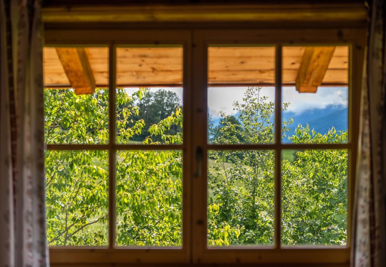 Chaletdorf Am Sonnenhang Neukirchen am Grossvenediger Exterior photo
